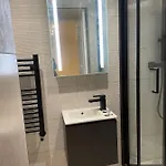 Apartmán Edge Mere Apartment, *