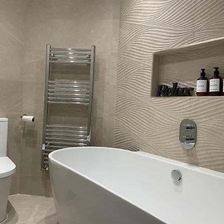 公寓 Edge Mere Apartment, *